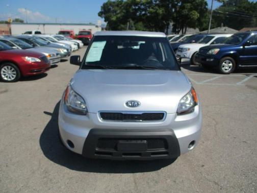 2011 Kia Soul Base