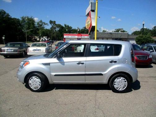 2011 Kia Soul Base