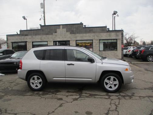 2010 Jeep Compass Sport