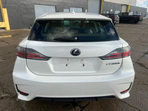 2014 Lexus CT 200h Base