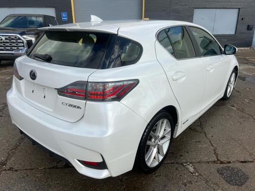 2014 Lexus CT 200h Base