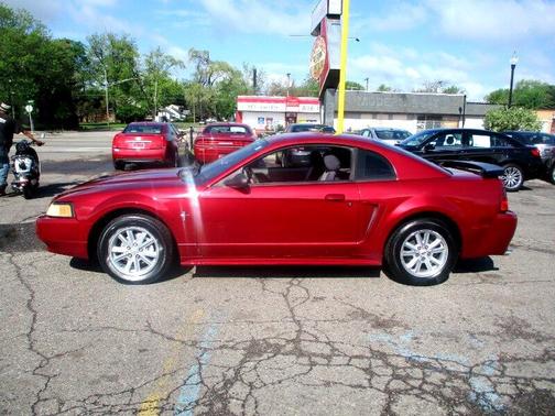 2003 Ford Mustang Base
