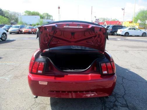 2003 Ford Mustang Base