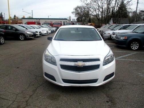 2013 Chevrolet Malibu 1LS