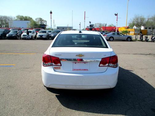 2016 Chevrolet Cruze Limited 1LT