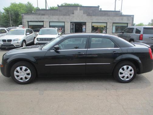 2008 Chrysler 300 LX