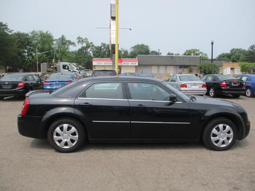 2008 Chrysler 300 LX