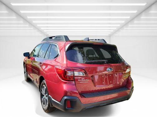 Crimson Red Pearl 2018 Subaru Outback 2.5i Limited