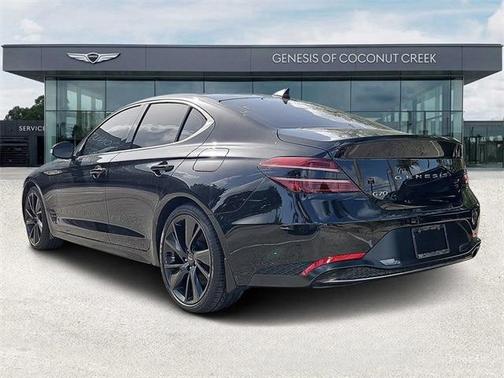 2023 Genesis G70 2.0T