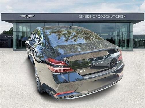 2023 Genesis G70 2.0T