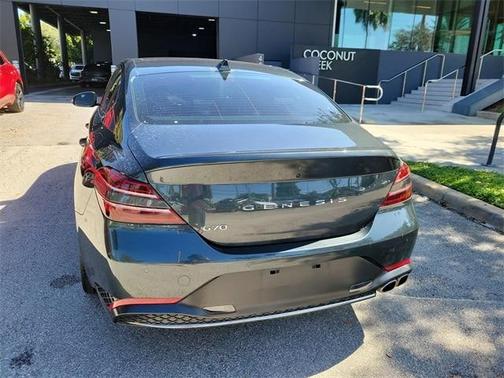 2023 Genesis G70 2.0T