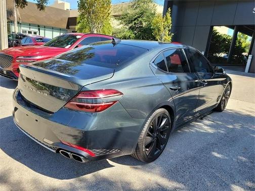 2023 Genesis G70 2.0T