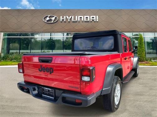 2020 Jeep Gladiator Sport