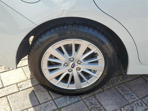 2018 Subaru Impreza 2.0i Premium