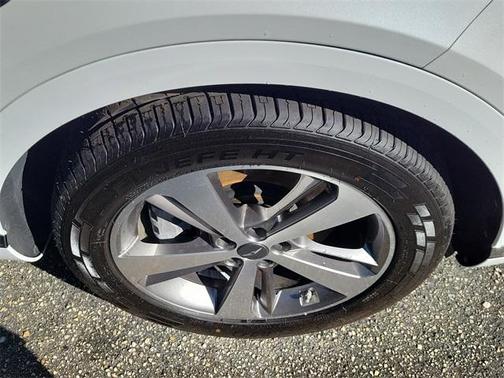 2021 Genesis GV80 2.5T