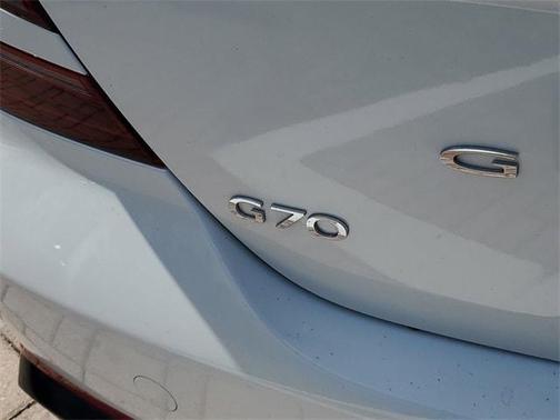 2022 Genesis G70 3.3T
