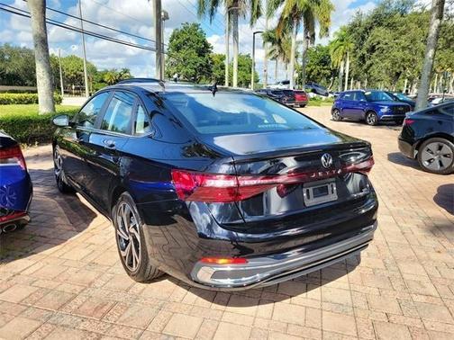 2025 Volkswagen Jetta 1.5T SEL