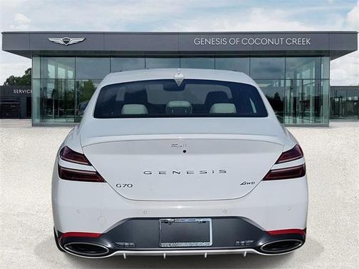 2025 Genesis G70 2.5T