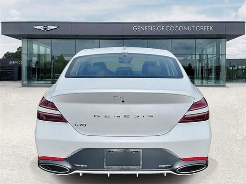 2025 Genesis G70 2.5T