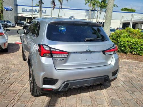 Alloy Silver Metallic 2020 Mitsubishi Outlander Sport 2.0 SE