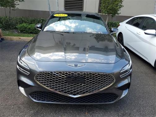 2025 Genesis G70 2.5T
