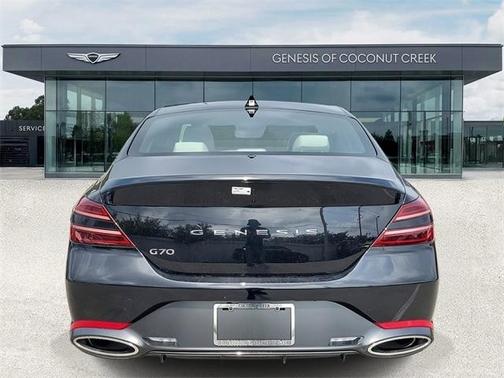 2025 Genesis G70 2.5T