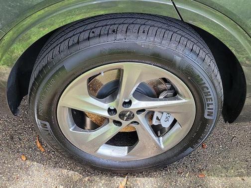 Makalu Gray 2026 Genesis GV70 2.5T