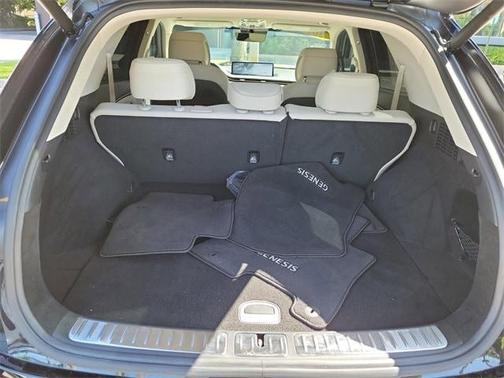 2025 Genesis GV70 2.5T