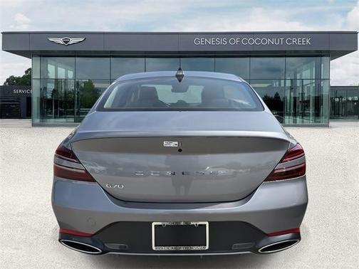2025 Genesis G70 2.5T
