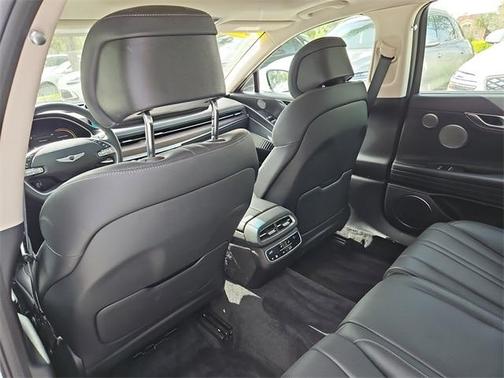 2022 Genesis G80 2.5T