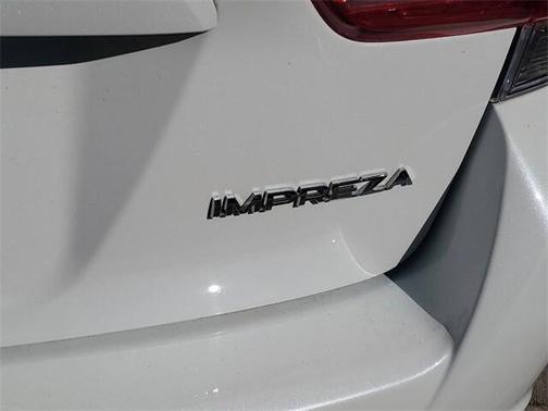 2019 Subaru Impreza 2.0i Premium