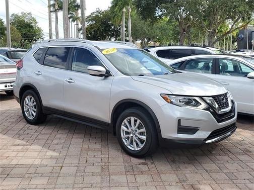 2020 Nissan Rogue SV