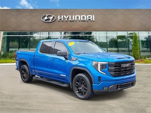 2023 GMC Sierra 1500 Elevation