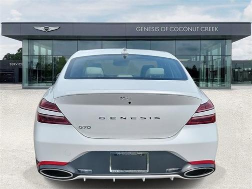 2025 Genesis G70 2.5T