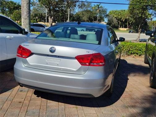 2015 Volkswagen Passat 1.8T S