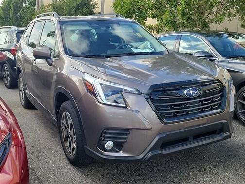 2023 Subaru Forester Premium