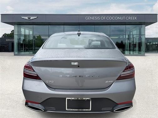 2025 Genesis G70 2.5T
