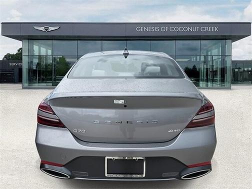 2025 Genesis G70 2.5T