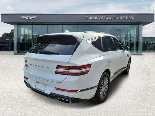 White 2022 Genesis GV80 2.5T