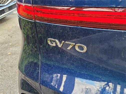 2022 Genesis GV70 3.5T Sport
