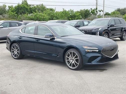 2025 Genesis G70 2.5T