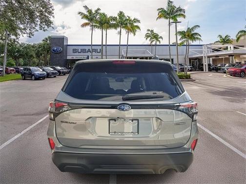 2025 Subaru Forester Hybrid Premium