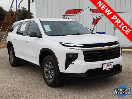 2024 Chevrolet Traverse LS