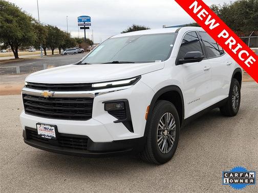 2024 Chevrolet Traverse LS