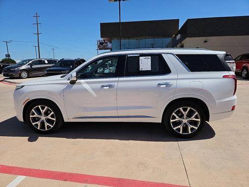 White 2021 Hyundai PALISADE Limited