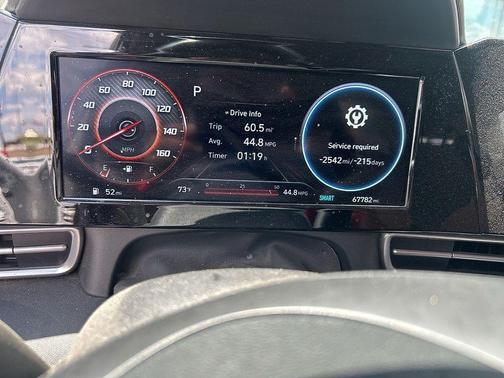 Quartz White 2022 Hyundai ELANTRA SEL