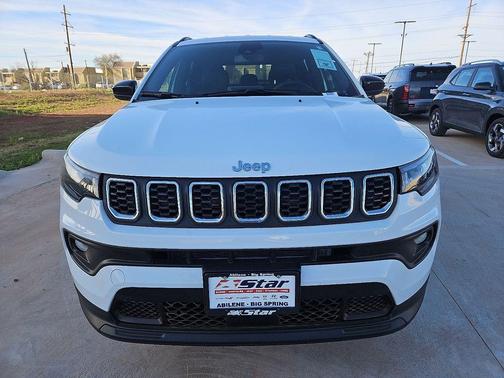 2025 Jeep Compass Latitude