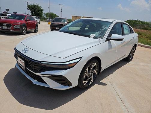 Serenity White Pearl 2026 Hyundai ELANTRA Limited