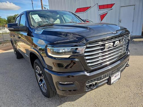 2025 RAM 1500 Laramie