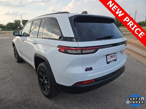 2024 Jeep Grand Cherokee Laredo